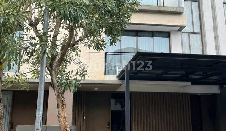 Jarang Ada Zora BSD 8X15 Full Furnished Hadap Selatan Dekat Q-Big dan Ipeka Jarang Ada Zora BSD 8X15 Full Furnished Hadap Selatan Dekat Q-Big dan Ipeka