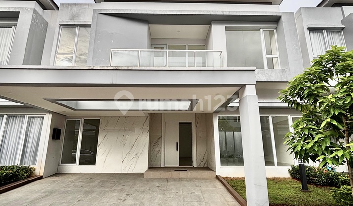 Rumah Lebar 12 Di Menteng Gading Serpong. Baru Tidak Pernah Di Huni. 5 Menit Summarecon Mall Pisa Grande Aniva Dan Bsd
