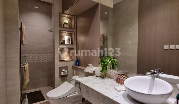 Rumah Mayfield Bsd 8x20 Renovasi. Shm Dekat Ke Maggiore Kuliner Dan Q Big Bsd 2