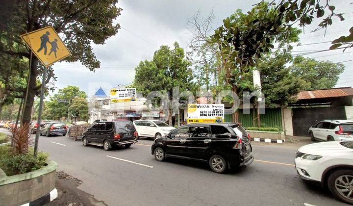 Tempat Usaha Sangat Strategis Pusat Kota Kediri 1