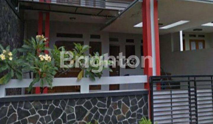 RUMAH DI KOMPLEK BILLYMOON PONDOK KELAPA JAKARTA TIMUR 1