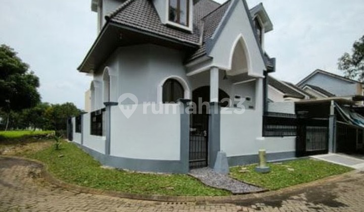 2-Story House in Araya Ready to Occupied, Just 5 Minutes to Binus University Araya