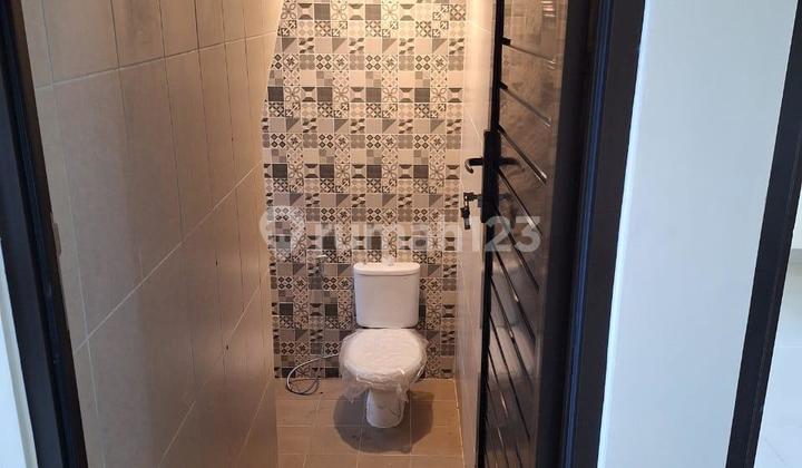 Two-Story Ready-to-Occupy House Adyna Residence 2