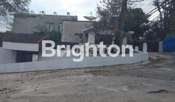 Gudang Besar Siap Pakai di Jalan Utama Kota Malang