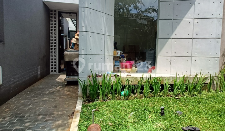 Villa 1 Lantai Siap Huni Pusat Kota Batu Dekat Berbagai Wisata