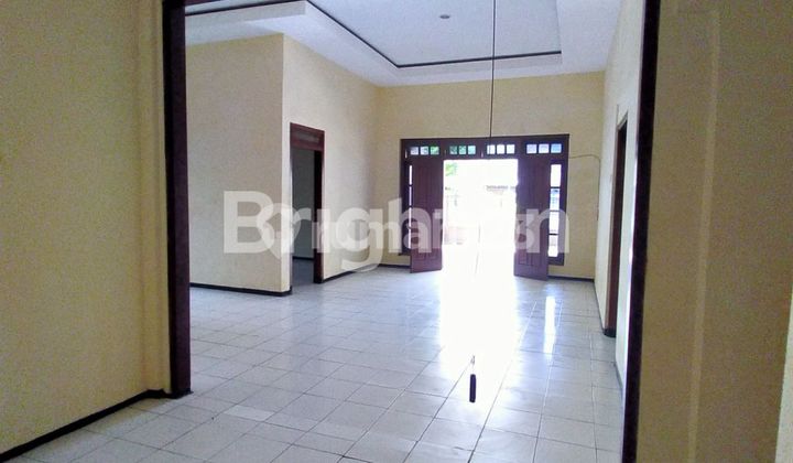 Hanya 2 Menit Ke Living Plaza‼️ Rumah 2 Lantai Siap Huni Sawojajar  2