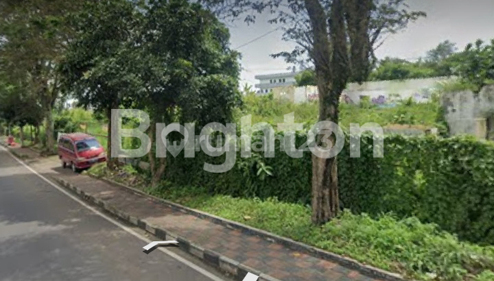 One Step to the Museum of Transport‼️Highly Strategic Land, Zero Twin Roads in Front of the Museum of Transport.