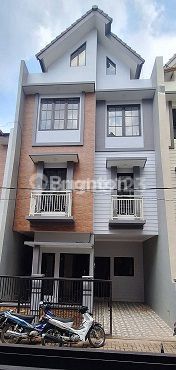 Rumah Baru Daerah Blimbing Ikan Piranha Rumah Baru Daerah Blimbing Ikan Piranha