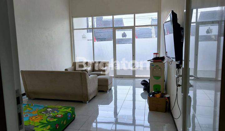 Rumah Mewah 2 Lantai  Rasa Villa  View Kota Malang 1
