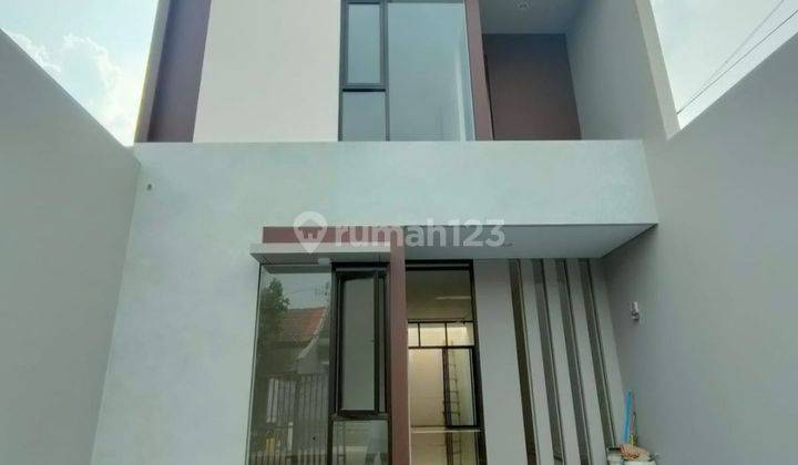 Dijual Rumah Baru Modern 2 Lantai Taman Kopo Indah  1