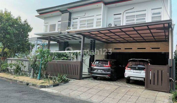 Rumah bagus modern posisi hook pinus Regency  1