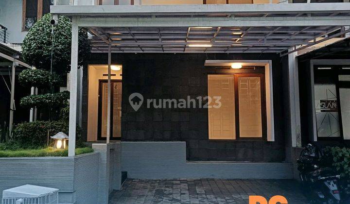 Rumah Modern Terawat 2 Lantai Pondok Hijau Gegerkalong 1