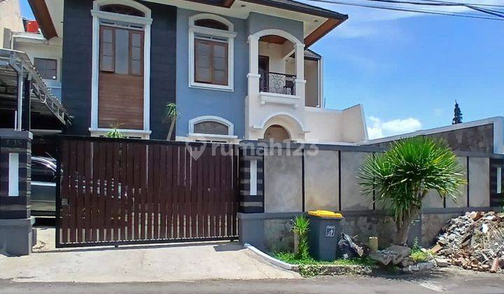 Rumah Klasik Bangunan Kokoh Pondok Hijau Gegerkalong  2