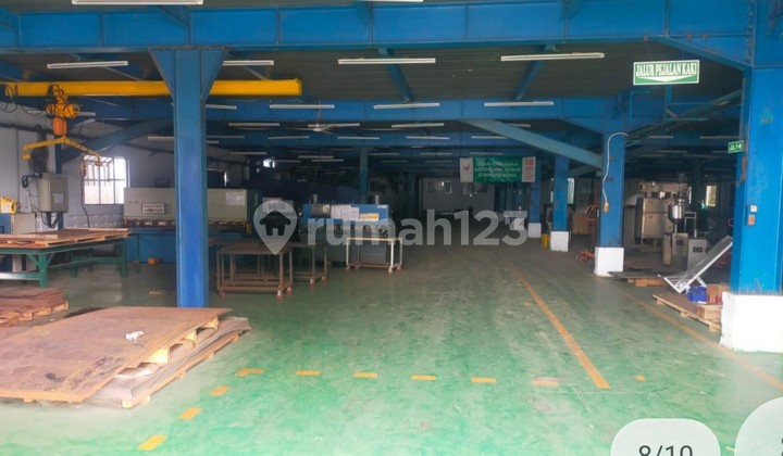 Di  Cpt Gudang di Cikiwul, Bantar Gebang , Bekasi, Jabar 2