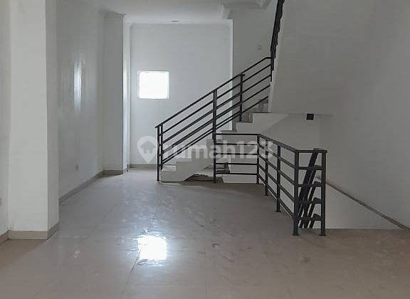Dijual Ruko 4 1 2 Lantai di Cempaka Putih Jakarta Pusat 4