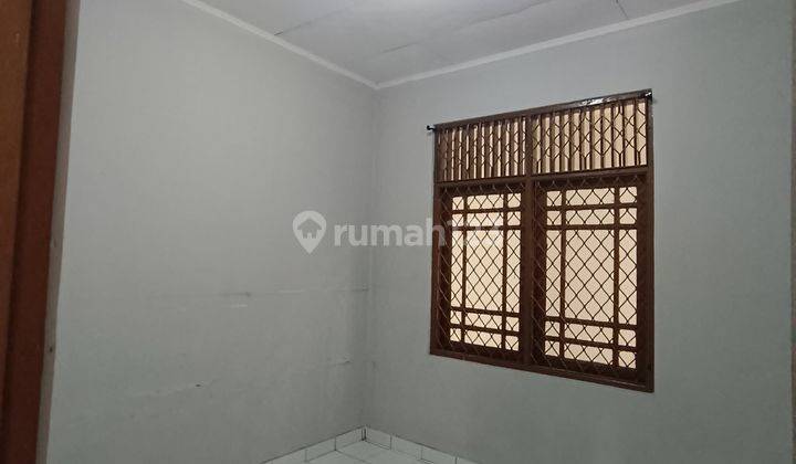 Disewakan Murah Rumah Loaksi di Permata Harapan Baru, Bekasi 2