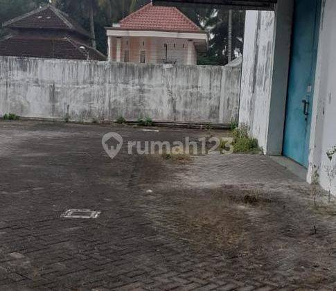 Pabrik Rokok Masih Operasional Berbadan Hukum 3