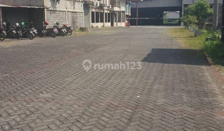 Eks Pabrik di Kebomas Gresik 1