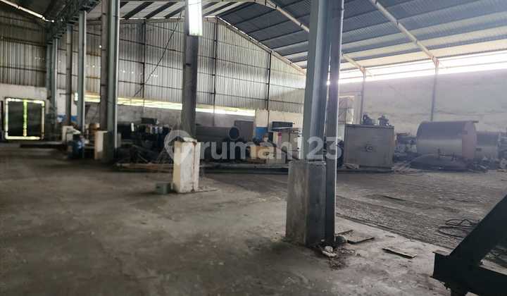 Gudang di By Pass Krian