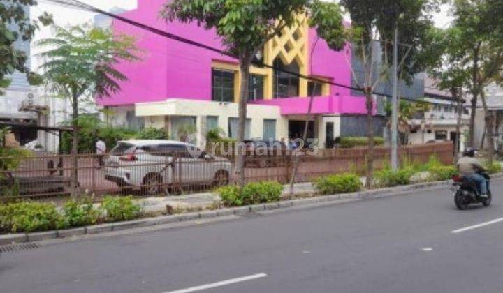 Gedung Serbaguna Surabaya Nol Jalan Raya Genteng Kali Dekat Tp