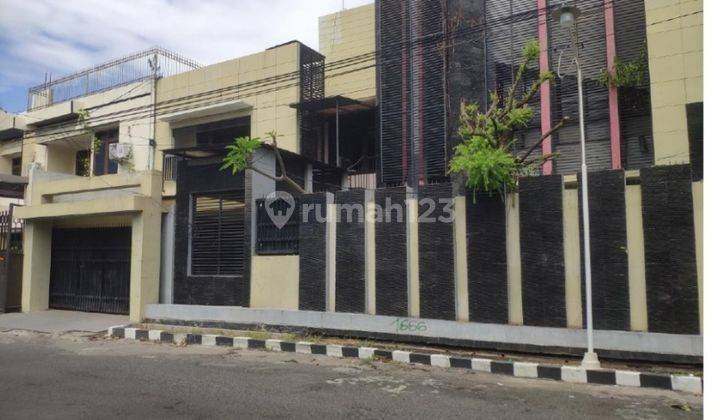 Rumah di Manyar Kertoarjo Surabaya Selangkah Ke Galaxy Mall 1