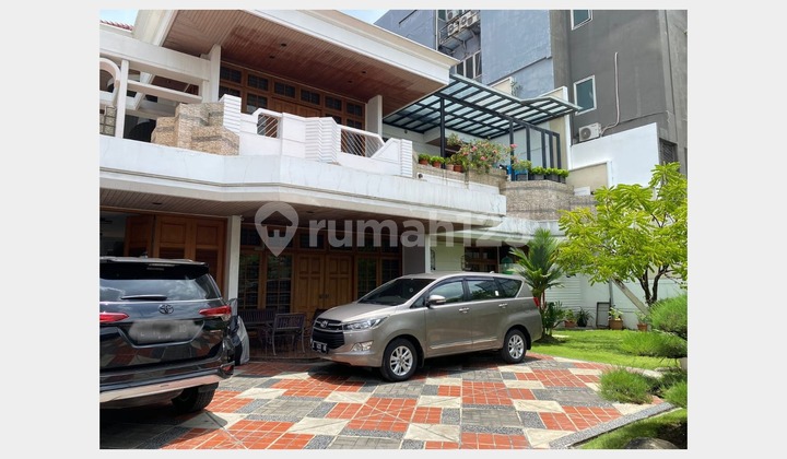 Rumah Terawat, Strategis Dekat Tp Mall, Surabaya Pusat 2