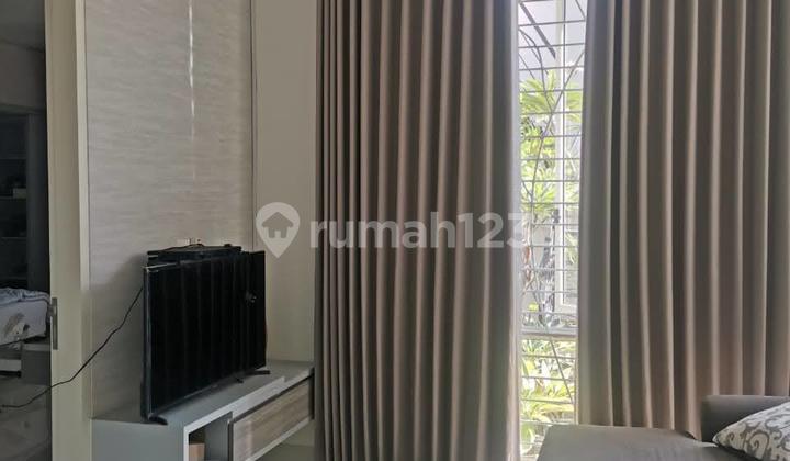 Rumah di Grand Island Pakuwon City, Surabaya Timur 2