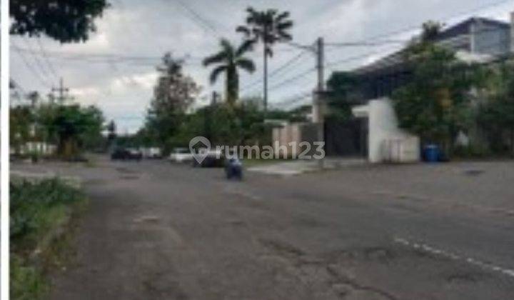 Rumah di Jalan Wr Supratman Surabaya Selangkah Ke Tengah Kota 2