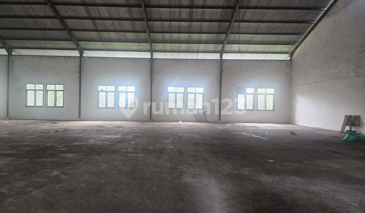 Cheap Warehouse, Strategic Location in Baureno Bojonegoro, East Java. Cheap Warehouse, Strategic Location in Baureno Bojonegoro, East Java.