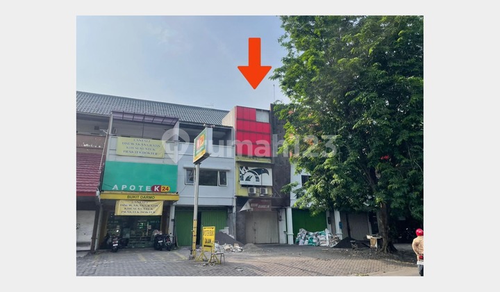 Cheap & Rare Shop, Strategically located on 0 Raya Bukit Darmo Street, Surabaya. 1