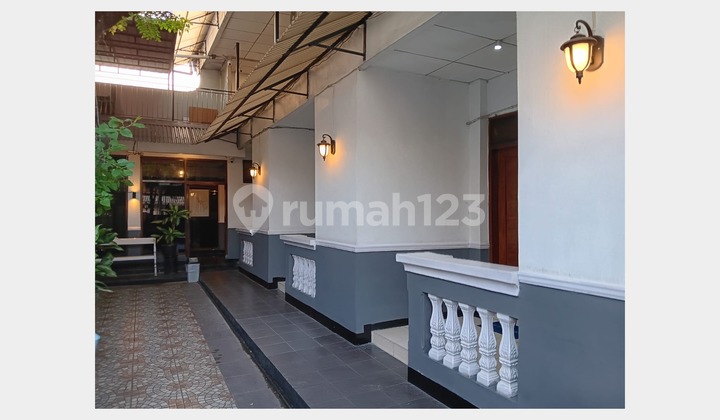 Hotel Bintang 2, Area Komersil Laweyan, Surakarta, Jawa Tengah Hotel Bintang 2, Area Komersil Laweyan, Surakarta, Jawa Tengah