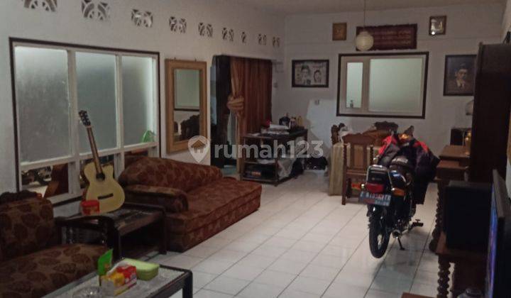 Rumah Hitung Tanah Bentuk Kotak di Pelajar Pejuang Bandung 1