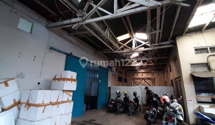 Dijual Pabrik Tiga Bangunan Main Road Cibeureum 2