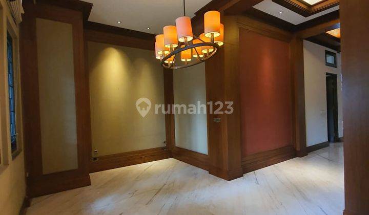 Rumah Luxury Mewah Ada Kolam Renang di Sayap Dago Bandung 2