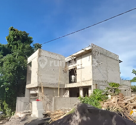 New 2-Story House in Setiabudi Regency Area