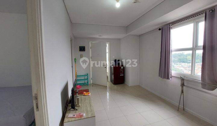 Sewa Apartemen Type 2 BR Posisi Hook Di Parahyangan Residence 1