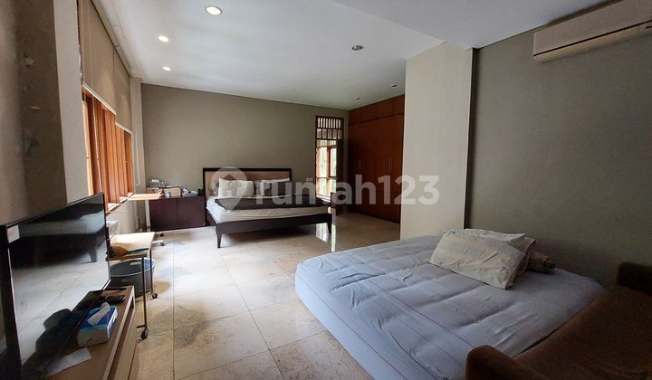 Tanah dan Rumah 2,5 Lantai Full Furnished Di Cipaku Bandung
