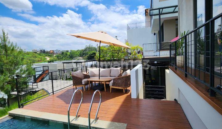 Villa Mewah Sejuk Furnished di Dago Village