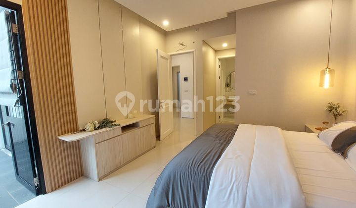 Exclusive 2-Story New House Near Toll Road in Setraduta Bandung 19