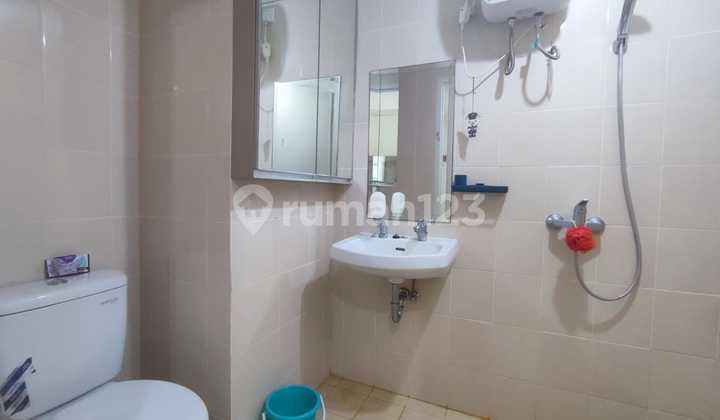 Parahyangan Residence 1 BR 23rd floor apartment near Unpar Campus. 2