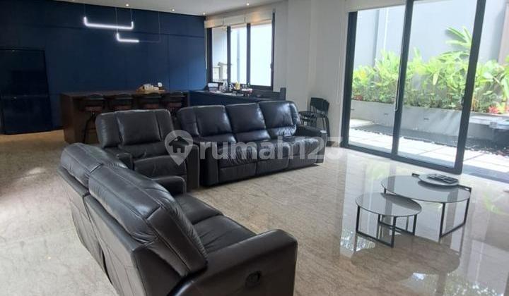 Rumah Lux di Tatar Jingganagara Kota Baru Parahyangan