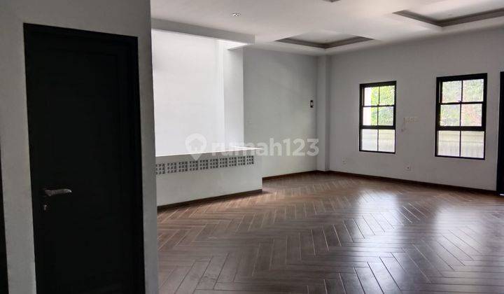 Di Jual Rumah Ruang Usaha 4 Lantai Siap Pakai Di Kota Bandung 2