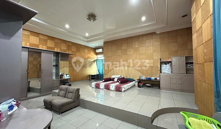 Spacious 2-Storey Commercial Space in Cibaduyut, Bandung Spacious 2-Storey Commercial Space in Cibaduyut, Bandung