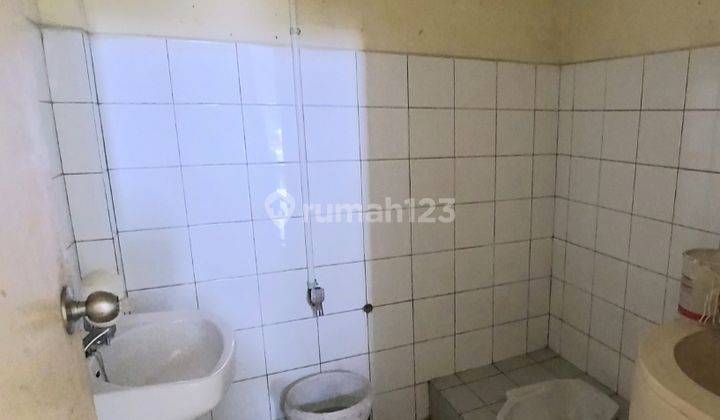 Ruko siap pakai 4.5x12m2 bagus 3 lantai HGB 9