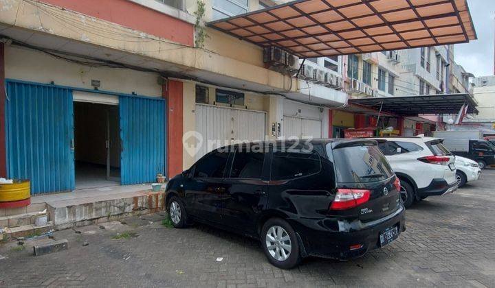 Ruko siap pakai 4.5x12m2 bagus 3 lantai HGB 13