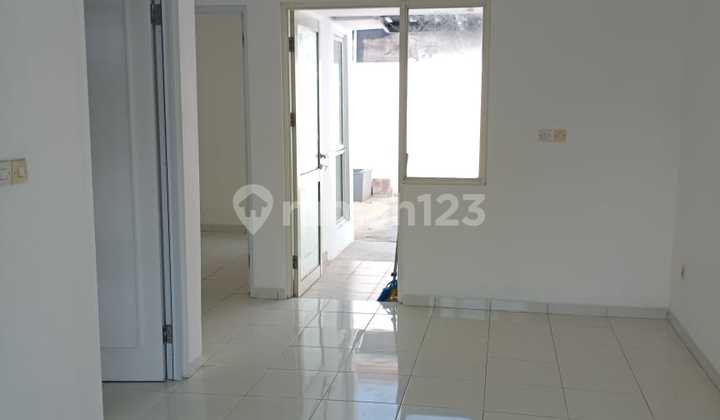 A minimalist house is suitable for both living and investment. 2