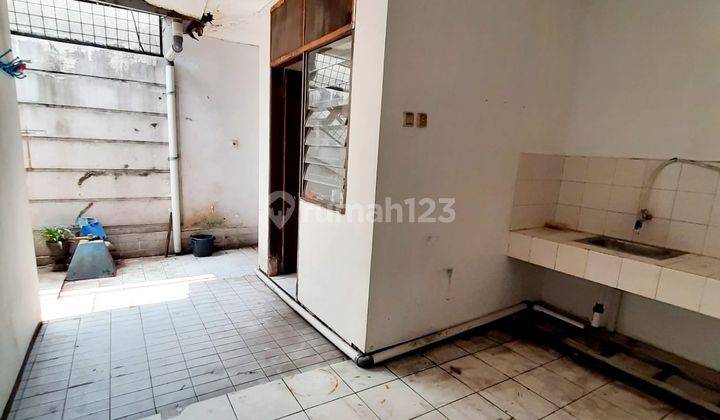 Rumah Strategis .. Lokasi Selangkah Ke Sekolah, Pasar Modern Dan Mal Sms 15