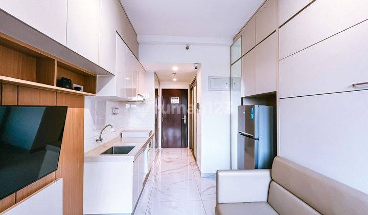 Unit Cantik Tipe Studio Apartemen Sky House Lantai 3 Fully Furnish 1