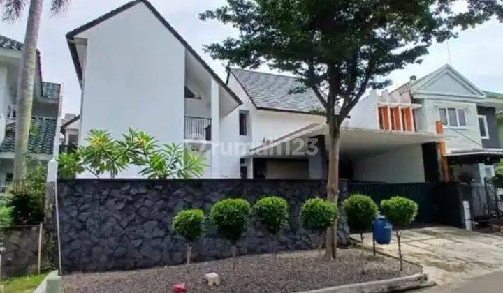 Rumah Puspita Loka Dengan Taman Luas 1