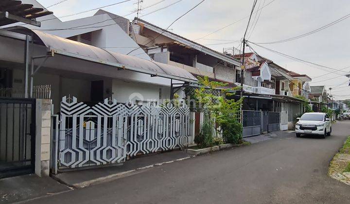 DIJUAL CEPAT Rumah Taman Kedoya Baru 2